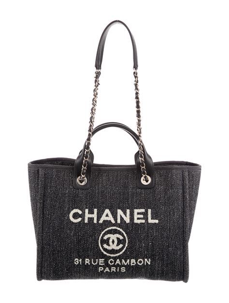 borsa chanel deauville|Chanel deauville tote sale.